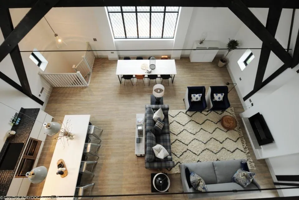 Ogilvie Hall – living room 2