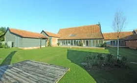 Elm Farm Barn 1